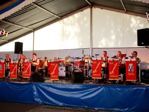 Schlappentag 2015 Festprogramm Festbetrieb mit Egertaler – Foto 20