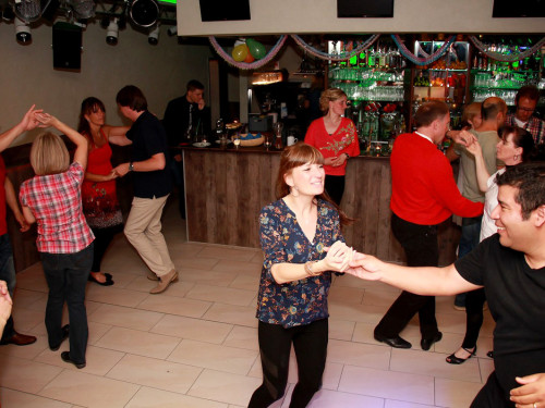 Salsa Cafe mit Verabschiedung vom Denis – Foto 6