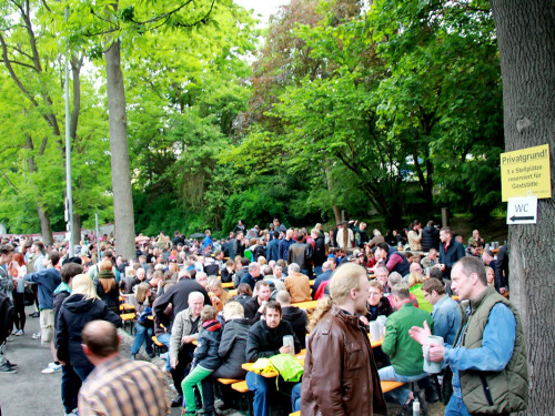 Schlappentag Festbetrieb Abends mit Aischzeit – Foto 2