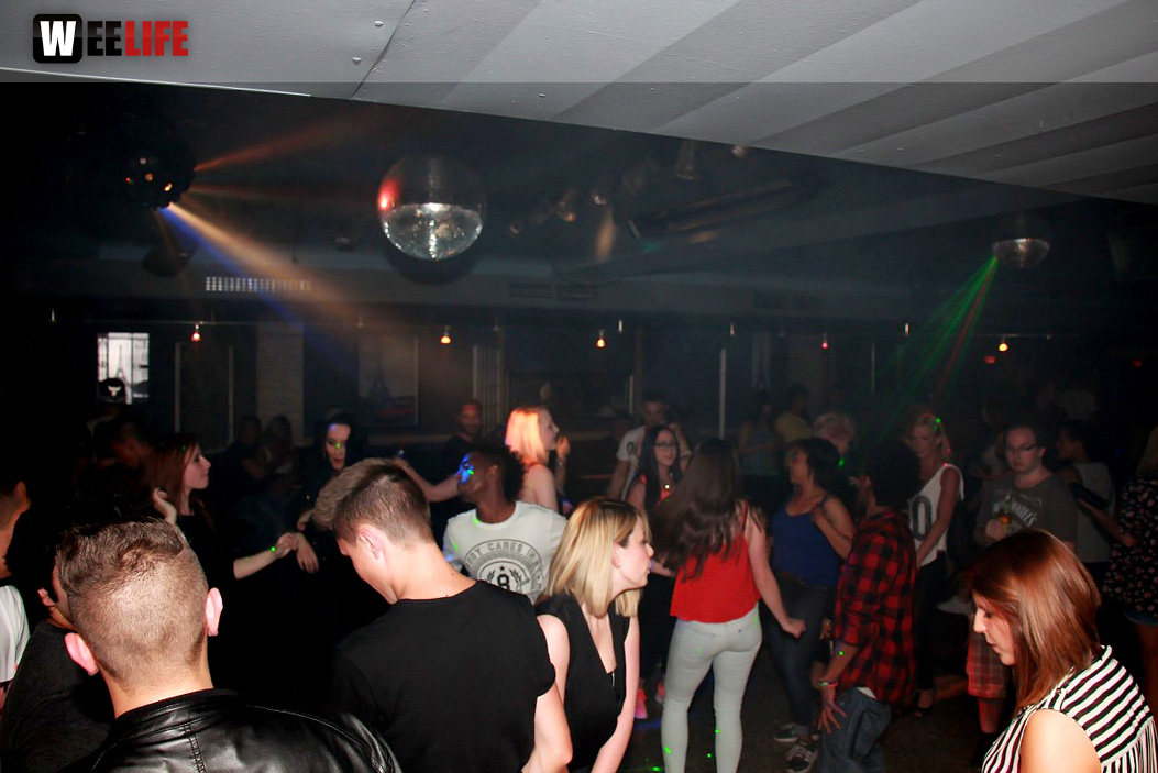 Black Hip Hop Party mit DJ HYPHY
