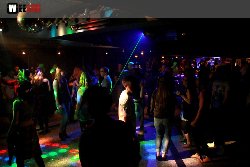 Black Hip Hop Party mit DJ HYPHY