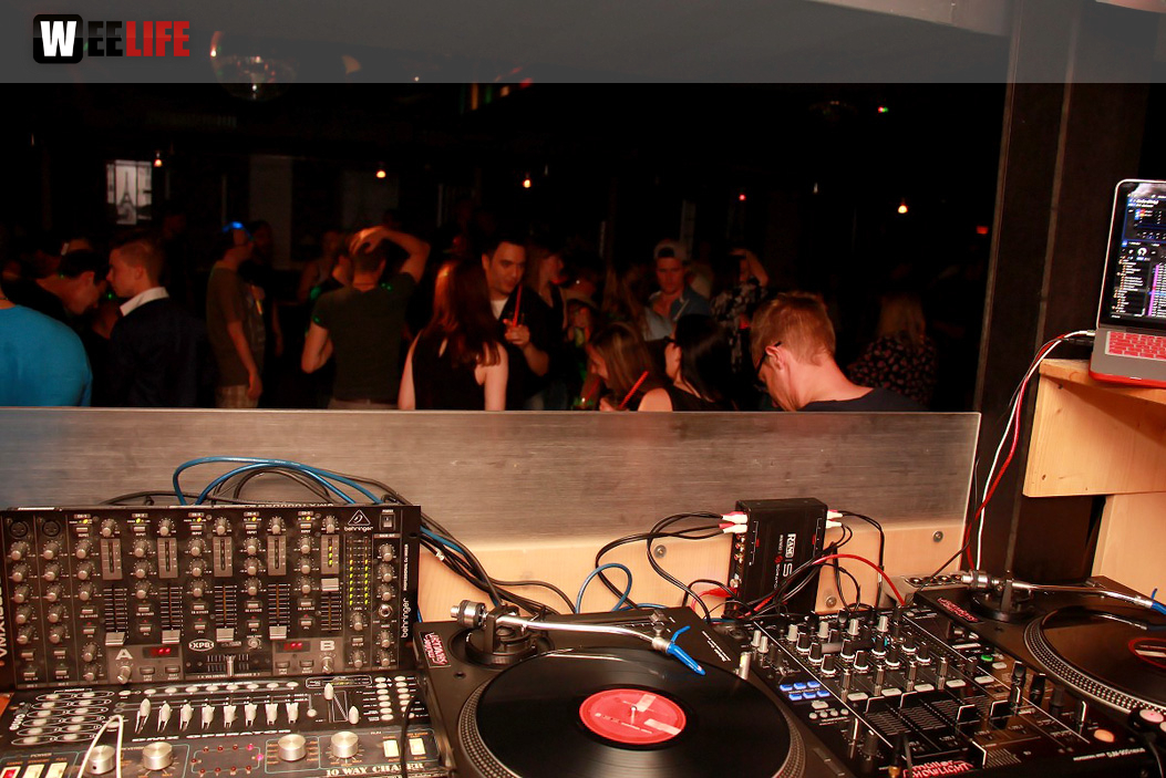 Black Hip Hop Party mit DJ HYPHY