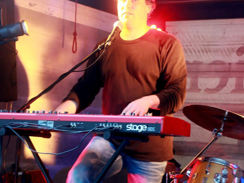 InnenHofKonzert Route No.9 Eisteich Bite the Beagle Angerschule 11.6.2015 – Foto 25