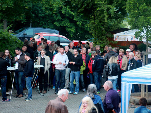 InnenHofKonzert Route No.9 Eisteich Bite the Beagle Angerschule 11.6.2015 – Foto 28
