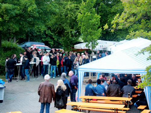 InnenHofKonzert Route No.9 Eisteich Bite the Beagle Angerschule 11.6.2015 – Foto 31