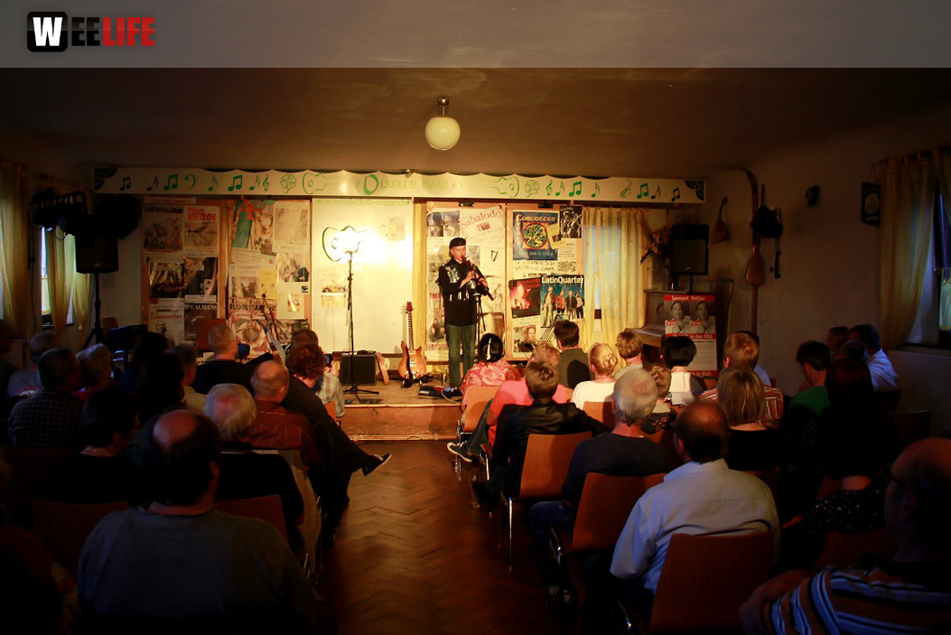 Konzert Mitch Walking Elk Wade Fernandez
