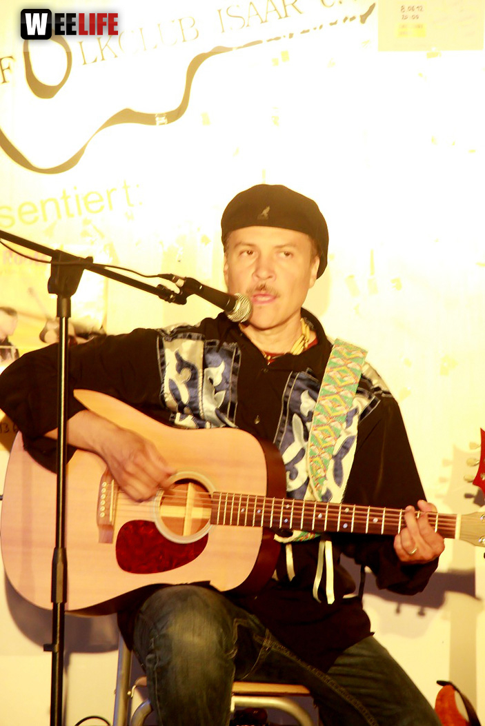 Konzert Mitch Walking Elk Wade Fernandez