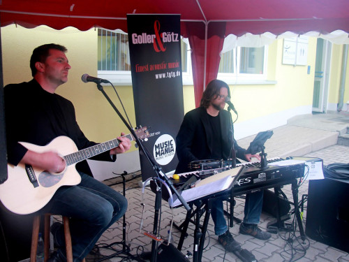 Innenhofkonzert Moschendorf Goller & Götz Wookyvegas Old\'s cool – Foto 8