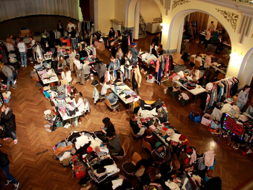 BestFriends Flohmarkt für Frauen – Foto 12