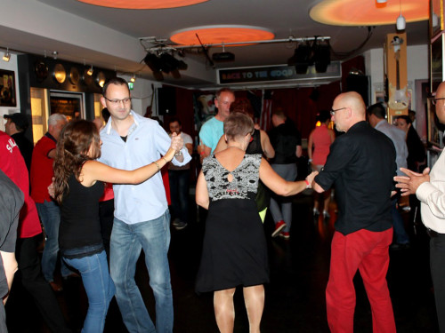 8.LATIN NIGHT Salsa Party – Foto 3