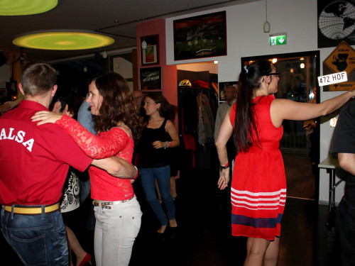 8.LATIN NIGHT Salsa Party – Foto 4