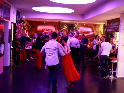 8.LATIN NIGHT Salsa Party – Foto 17
