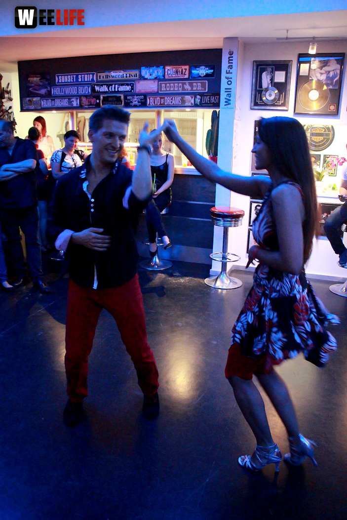 8.LATIN NIGHT Salsa Party