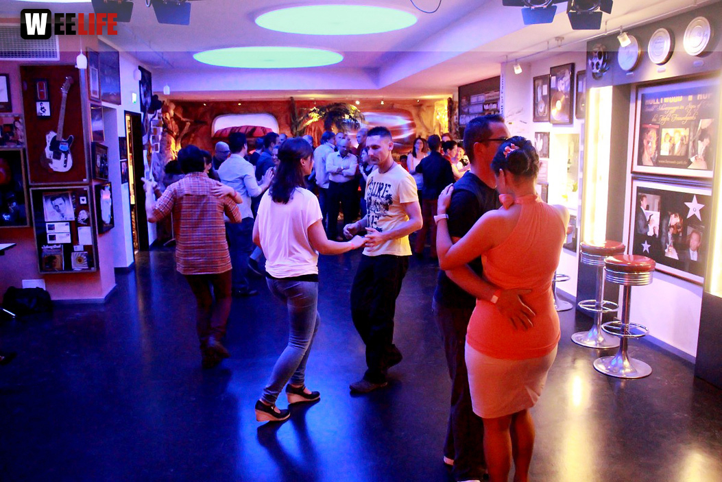 8.LATIN NIGHT Salsa Party