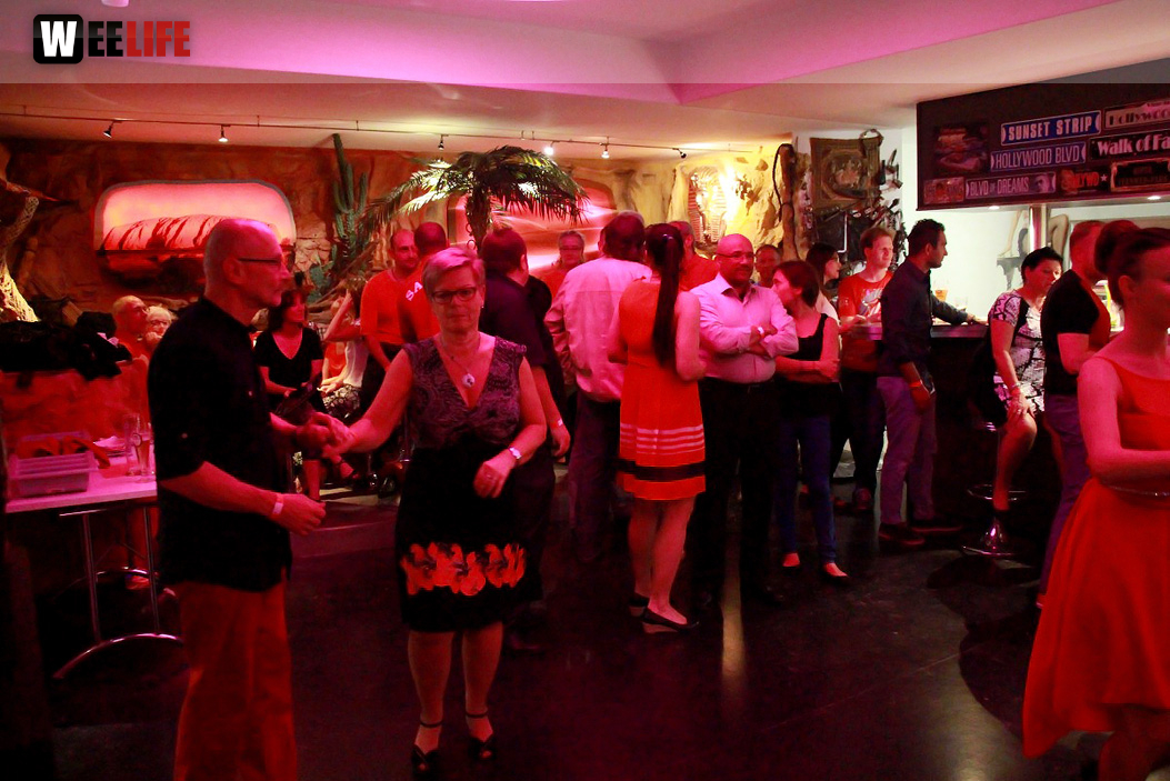 8.LATIN NIGHT Salsa Party