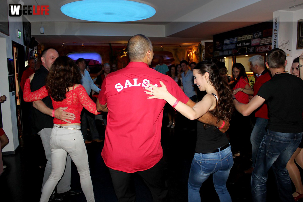 8.LATIN NIGHT Salsa Party