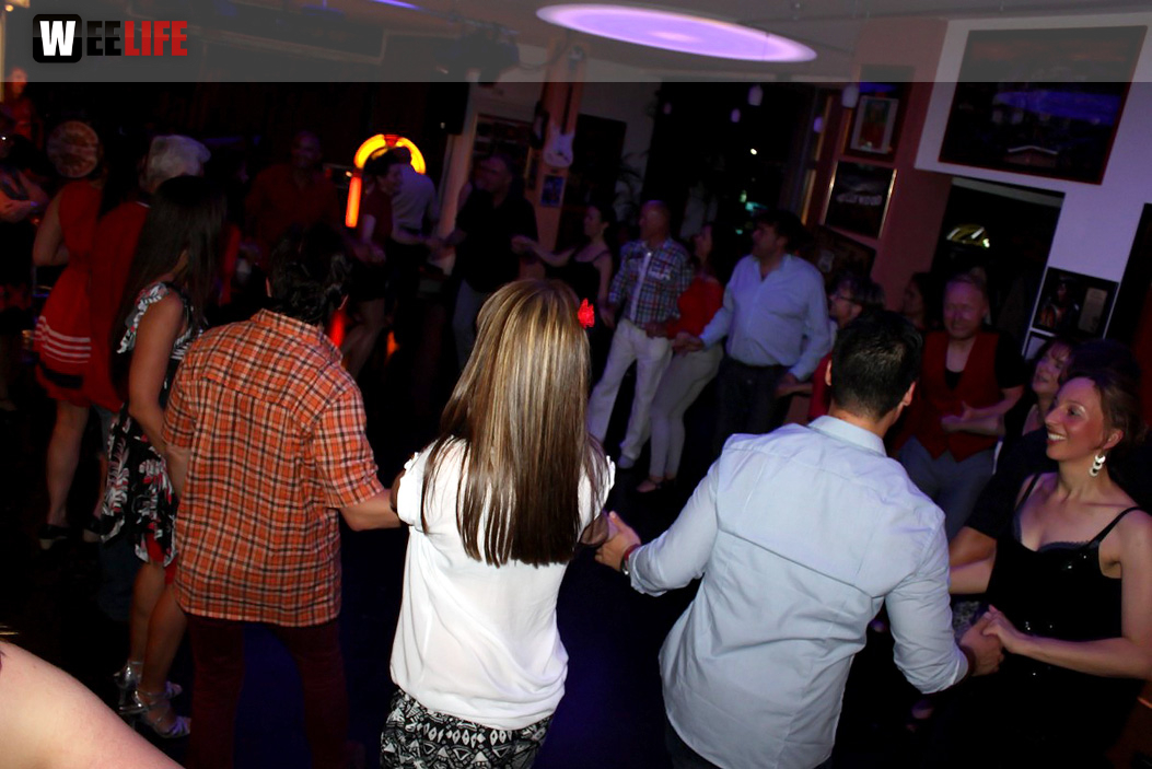 8.LATIN NIGHT Salsa Party