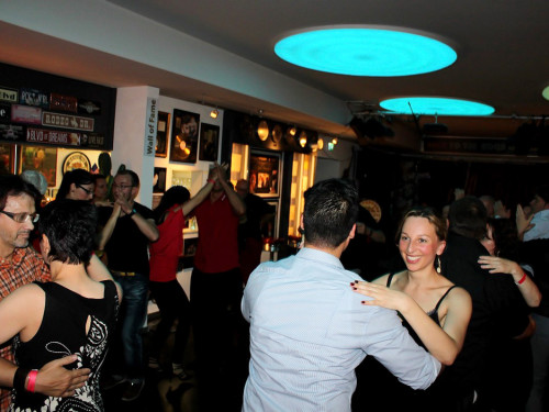 8.LATIN NIGHT Salsa Party – Foto 39