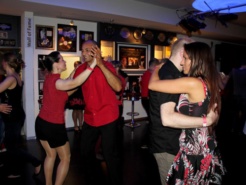8.LATIN NIGHT Salsa Party – Foto 47