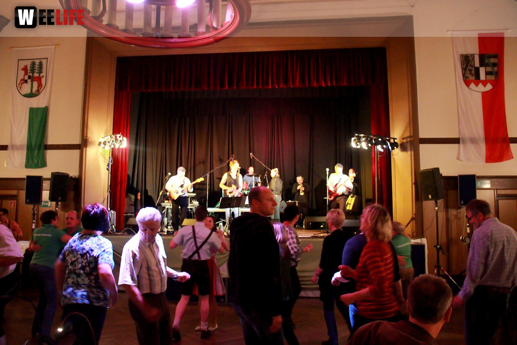 Schützenfest mit Dirty Hackel Band
