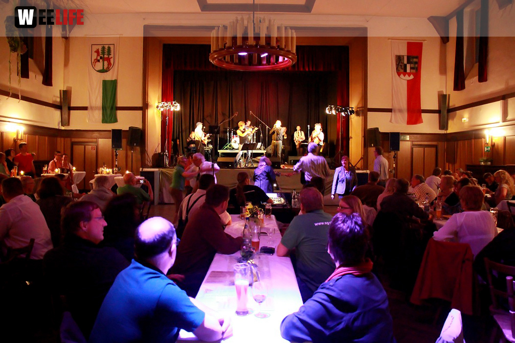 Schützenfest mit Dirty Hackel Band