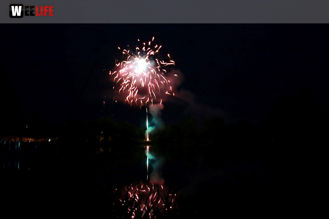 40 Jahre Tauperlitz Seefest  Feuerwerk