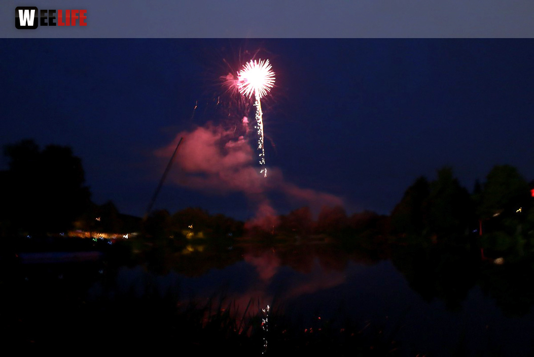40 Jahre Tauperlitz Seefest  Feuerwerk
