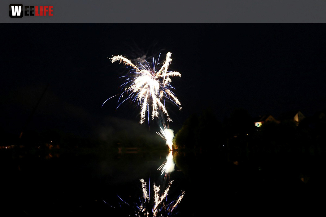 40 Jahre Tauperlitz Seefest  Feuerwerk