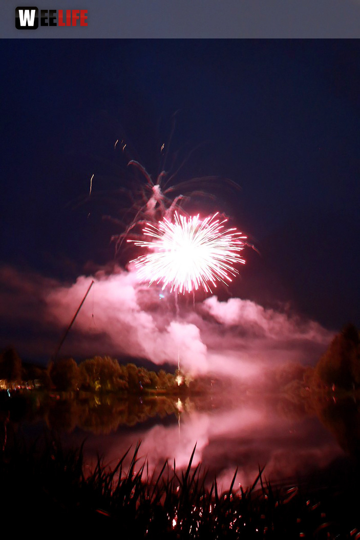40 Jahre Tauperlitz Seefest  Feuerwerk