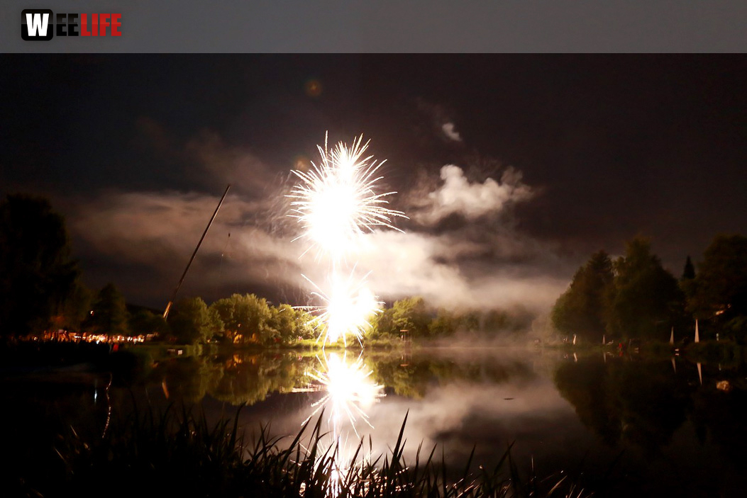 40 Jahre Tauperlitz Seefest  Feuerwerk