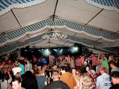 40 Jahre Tauperlitz Seefest Kultparty mit Radspitz – Foto 23