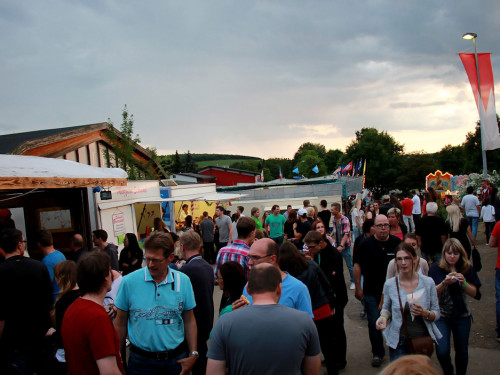 40 Jahre Tauperlitz Seefest Kultparty mit Radspitz – Foto 33