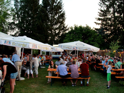 Heimat und  Wiesenfest Oberkotzau mit Fellow Rovers – Foto 26