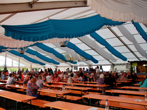 Heimat und  Wiesenfest Oberkotzau mit Fellow Rovers – Foto 41