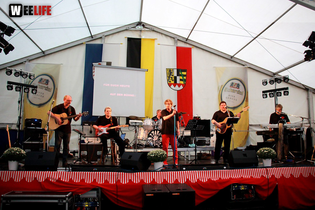 Heimat und  Wiesenfest Oberkotzau mit Fellow Rovers