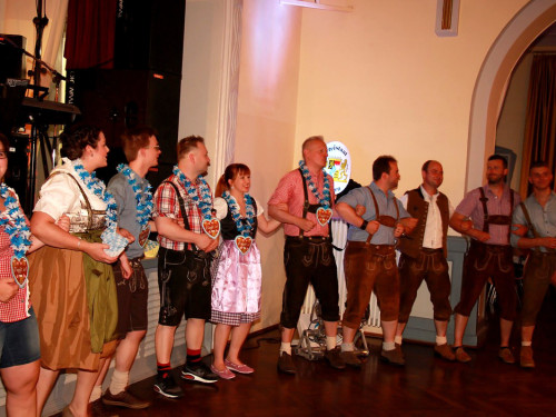Sommerball O Zapft is Tanzschule Swing – Foto 27