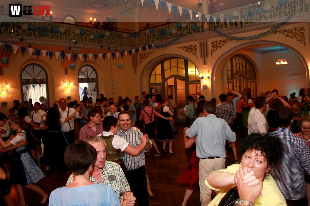 Sommerball O Zapft is Tanzschule Swing