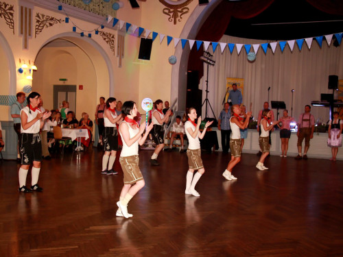 Sommerball O Zapft is Tanzschule Swing – Foto 55