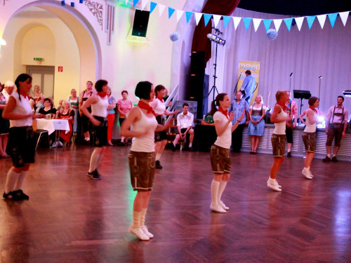 Sommerball O Zapft is Tanzschule Swing – Foto 59