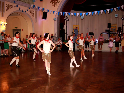 Sommerball O Zapft is Tanzschule Swing – Foto 60