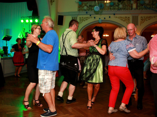 Sommerball O Zapft is Tanzschule Swing – Foto 75