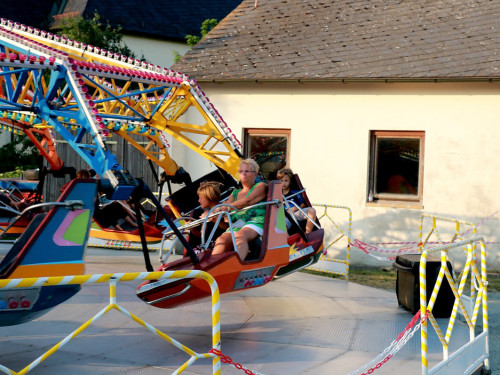 150 Jahre Wiesenfest Berg mit histroische Wiesenspiele Töpener Blasmusik – Foto 29