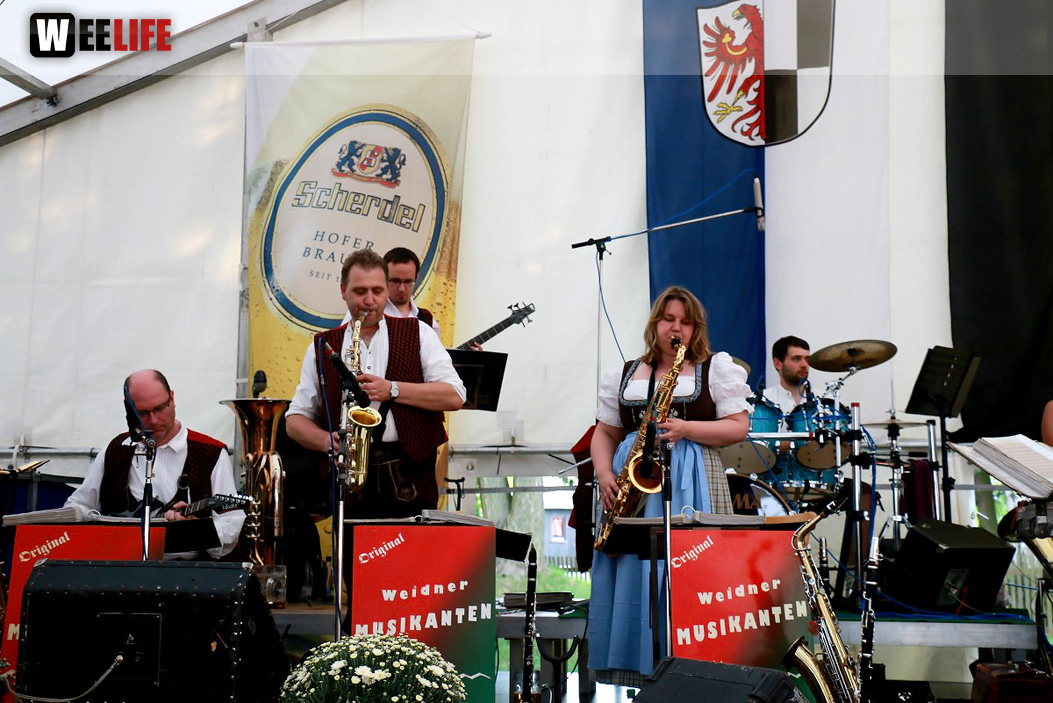 Heimat- u. Wiesenfest Oberkotzau Orginal Weidnermusikanten