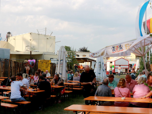 Heimat- u. Wiesenfest Oberkotzau Orginal Weidnermusikanten – Foto 14