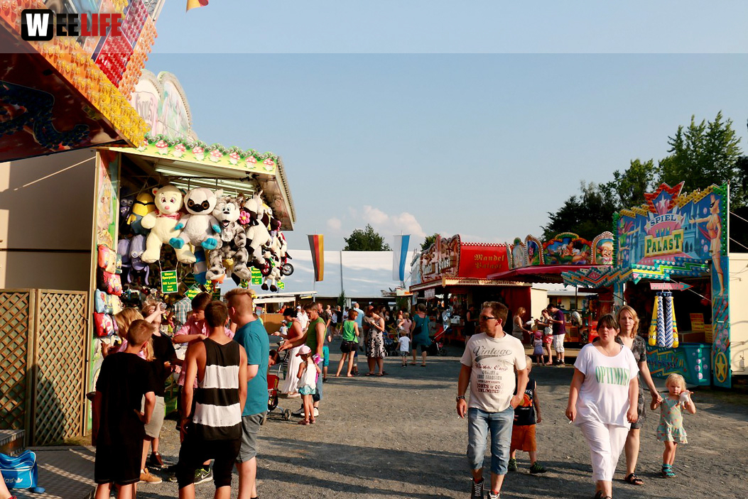 Heimat- u. Wiesenfest Oberkotzau Orginal Weidnermusikanten