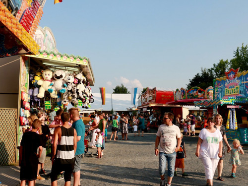 Heimat- u. Wiesenfest Oberkotzau Orginal Weidnermusikanten – Foto 24