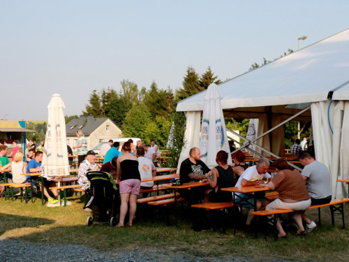Heimat- u. Wiesenfest Oberkotzau Orginal Weidnermusikanten – Foto 34