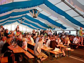 Foto 141944 im Album