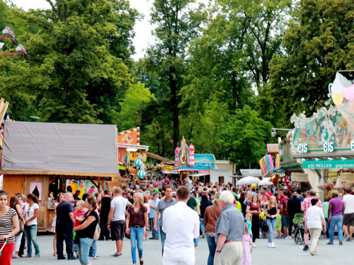 Wiesenfest Münchberg 2015 Abends – Foto 3