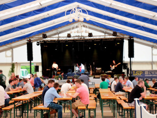 Foto 142094 im Album